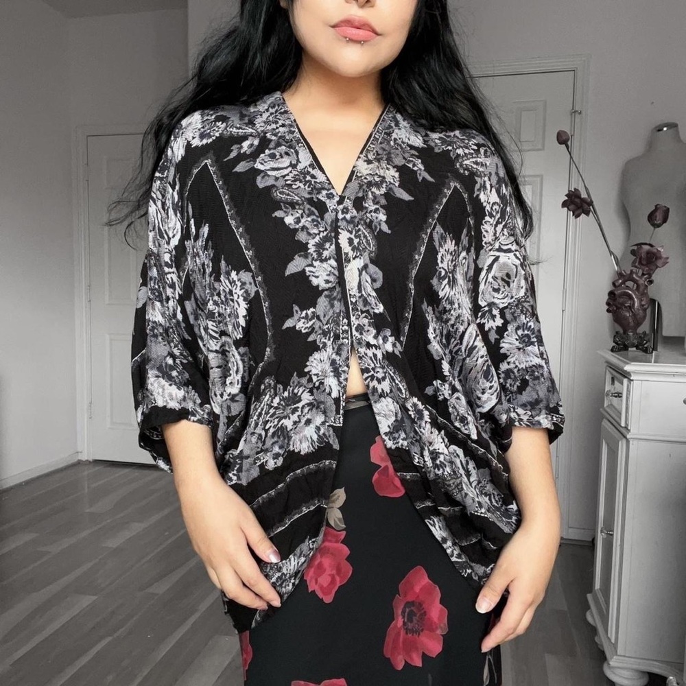 🥀 Whimsygoth Indie Shawl Cardigan